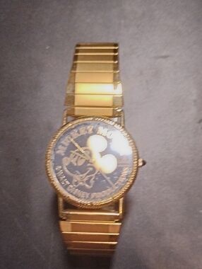 Gold-tone Mickey Mouse Dial Stretch Bracelet Watch